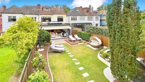 Photo 31- click for photo gallery